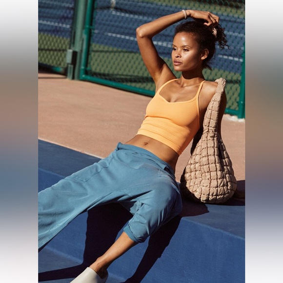 🚫SOLD🚫NWOT! FP Free People Movement Happiness Runs Sweetheart Crop Tank Sz M/L - Picture 4 of 8